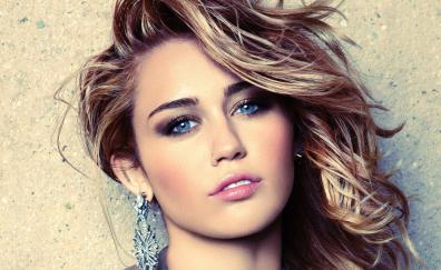 Pretty, blue eyes, singer, Miley Cyrus
