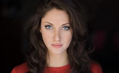 Pretty actress, blue eyes, Jillian Mueller