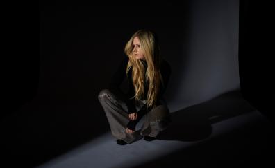 Singer, blonde, Avril Lavigne, dark