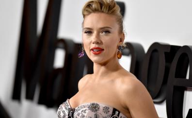 Beautiful and gorgeous, red lips, Scarlett Johansson