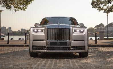 2018 Rolls-Royce Phantom, luxury car, front