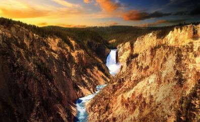 Yellowstone Falls, Grand Canyon of the Yellowstone, Yellowstone national park, sunset