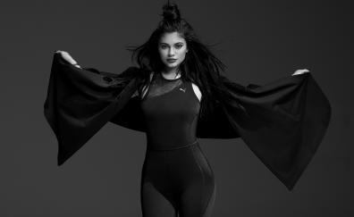 Kylie Jenner, puma, photoshoot, monochrome