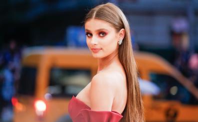 Taylor Hill, beautiful long hair, celebrity, 2020