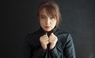 Brunette, woman, leather jacket