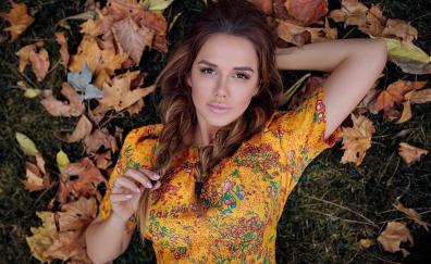 Autumn, leaves, lying down, girl model