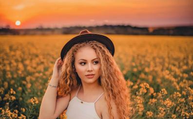 Meadow, pretty woman, curly hair, outdoor